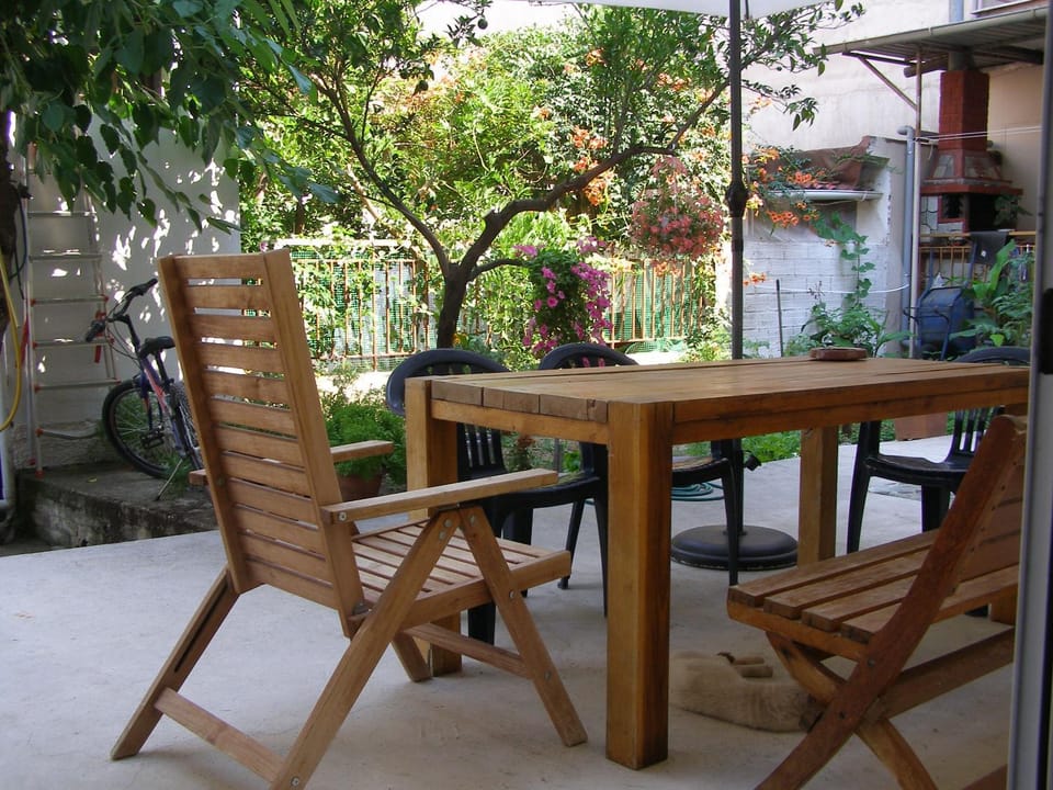 Inner courtyard view