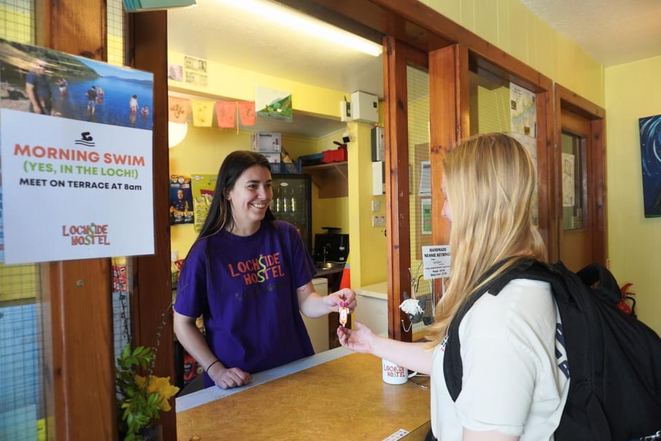 Loch Ness Lochside Hostel - Over 16s Only Hostel in Scotland