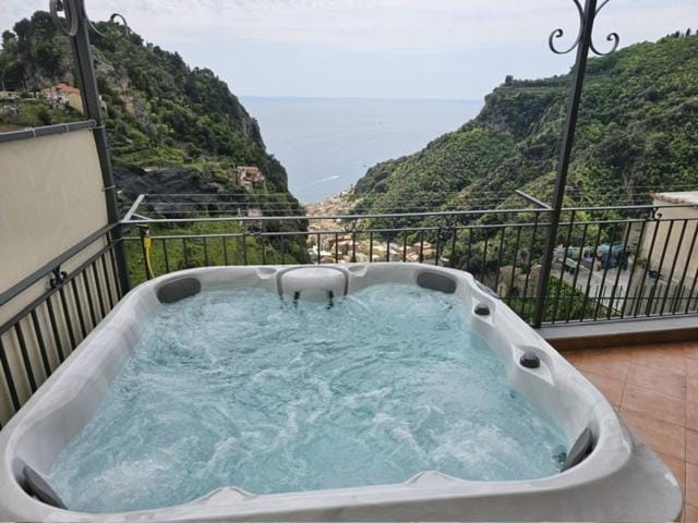 Bird's eye view, City view, Garden view, Swimming pool