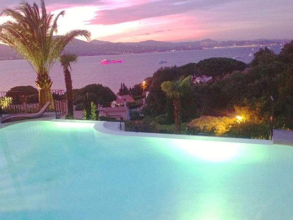 Natural landscape, Mountain view, Pool view, Sea view, Swimming pool, Sunset