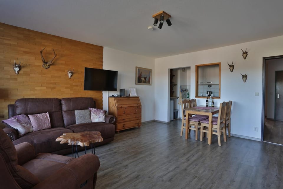 FeWo Alpenfreude mit Hallenbad Apartment in Tyrol