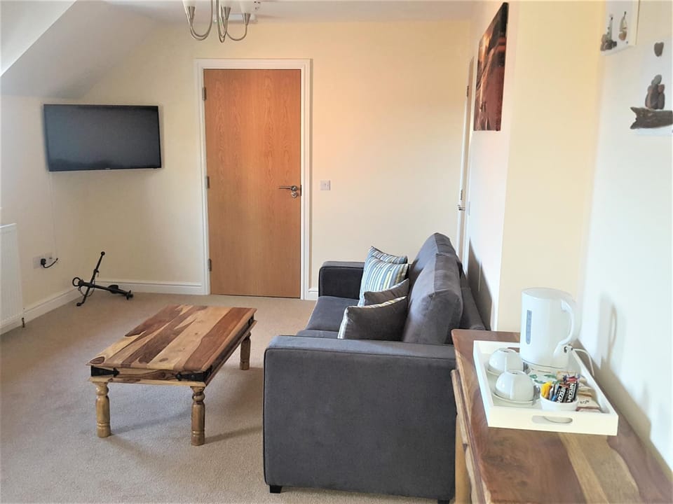TV and multimedia, Coffee/tea facilities, Seating area