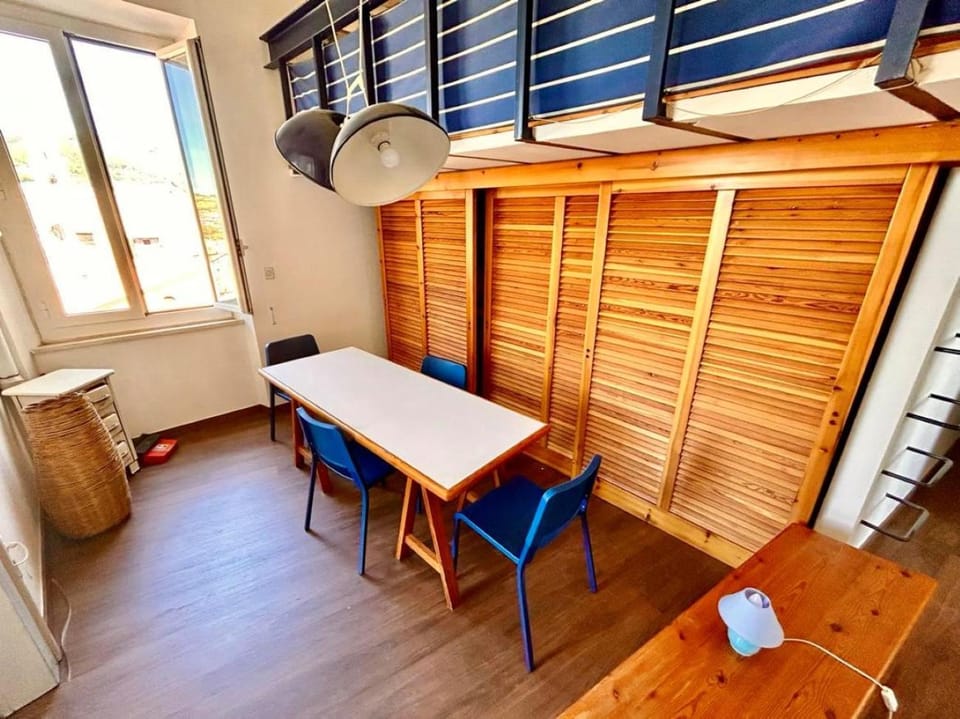 PAULIS - Semiattico in pieno centro a Sirolo, con meravigliosa vista mare Apartment in Sirolo