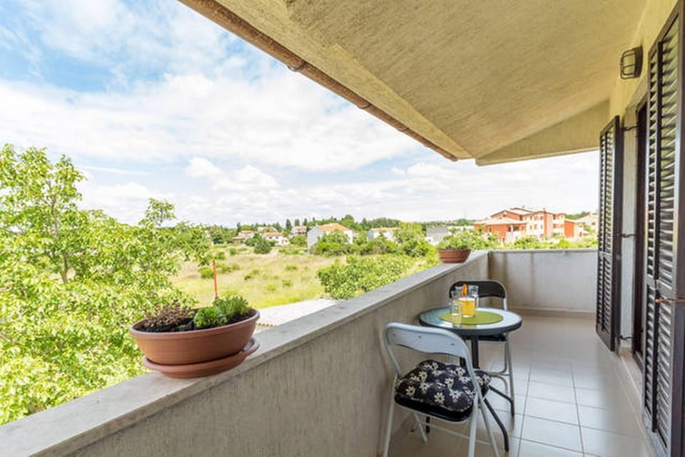 Balcony/Terrace, City view, Garden view