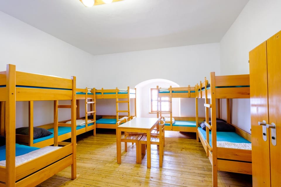 bunk bed