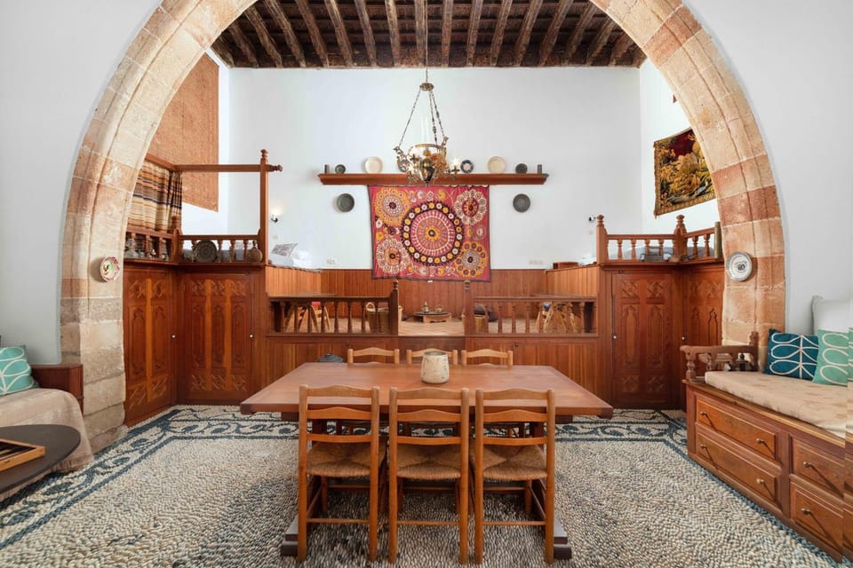 Living room, Dining area, Bedroom