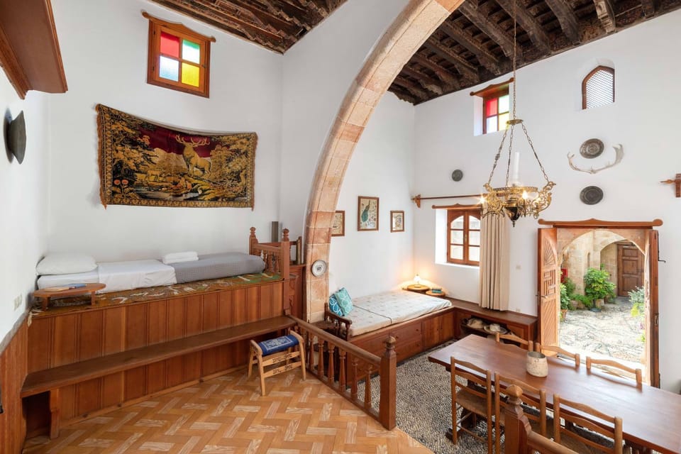 Living room, Dining area, Bedroom