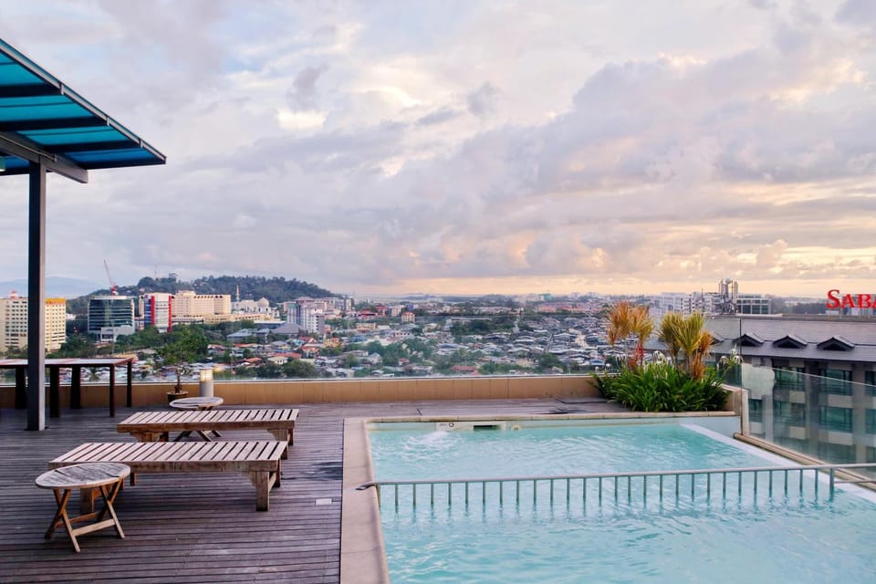 Pool view, Swimming pool