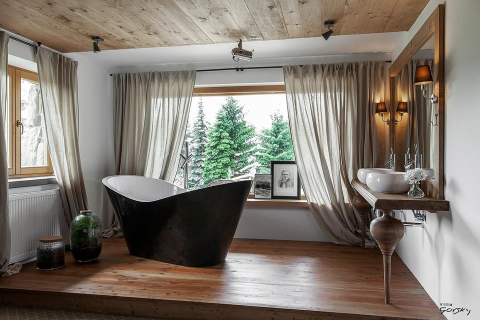 Photo of the whole room, Seating area, Bedroom, Bath