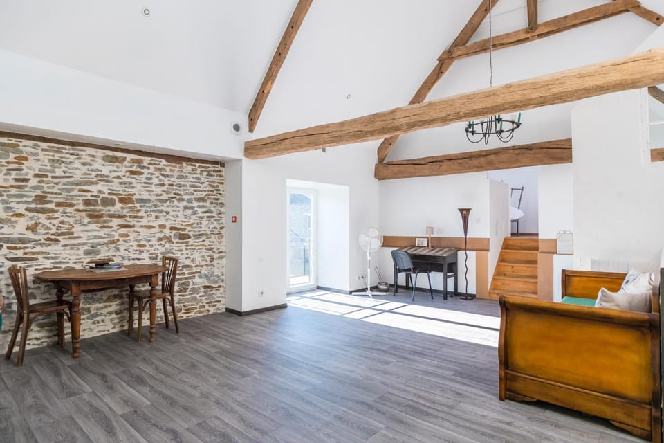 Living room, Bedroom