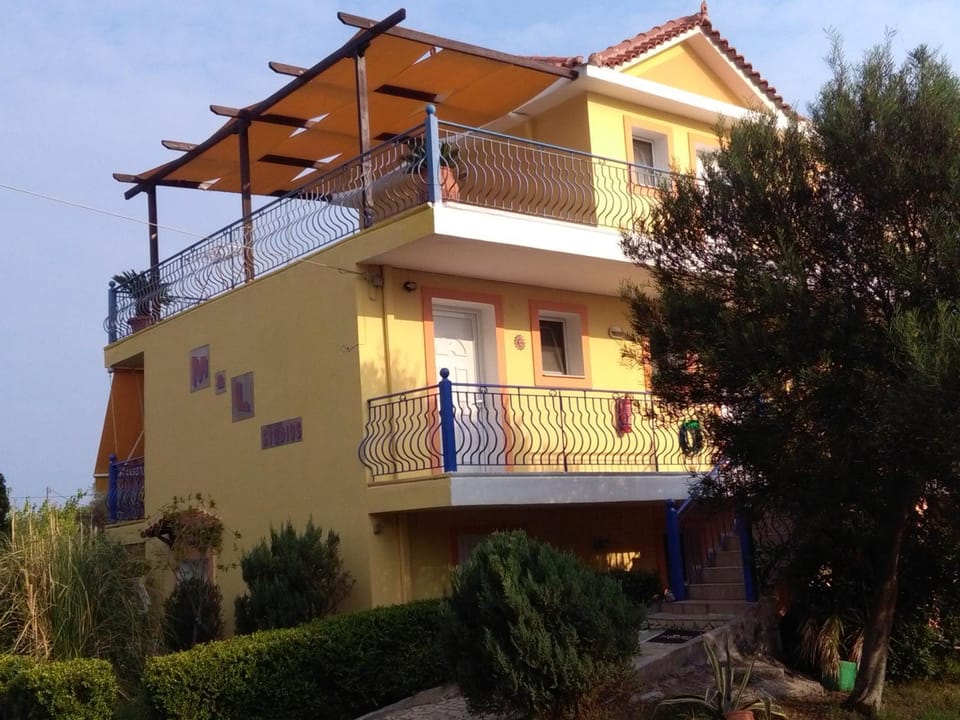 M&L Studios Apartment in Cephalonia