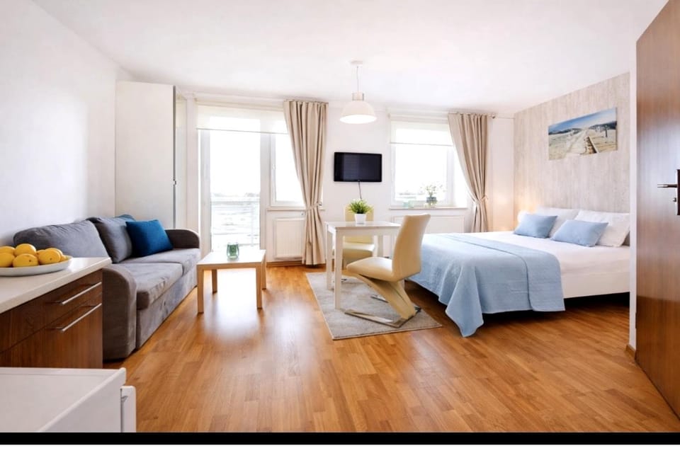 Apartament Lidio z widokiem na park-15 min pieszo na plaże Apartment in Gdansk