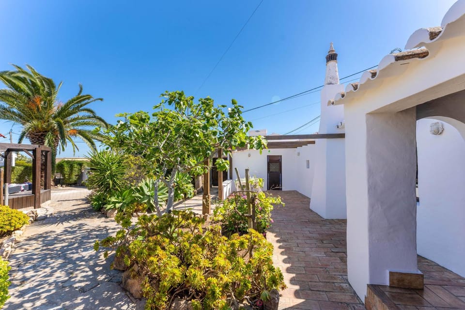 Property building, Garden view