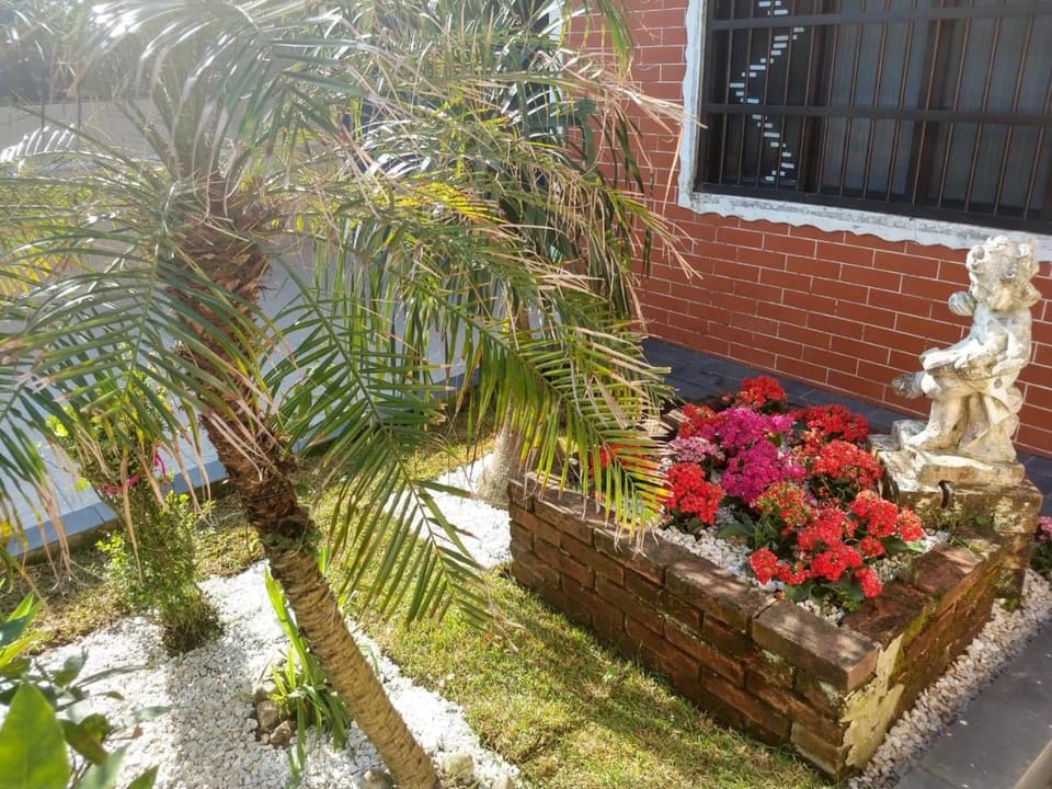 Casa Lado Praia Bom Espaco House in State of São Paulo