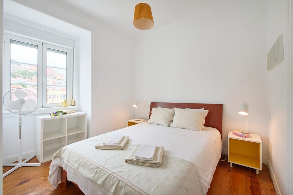 Cozy Apartment with Castel view Apartment in Lisbon