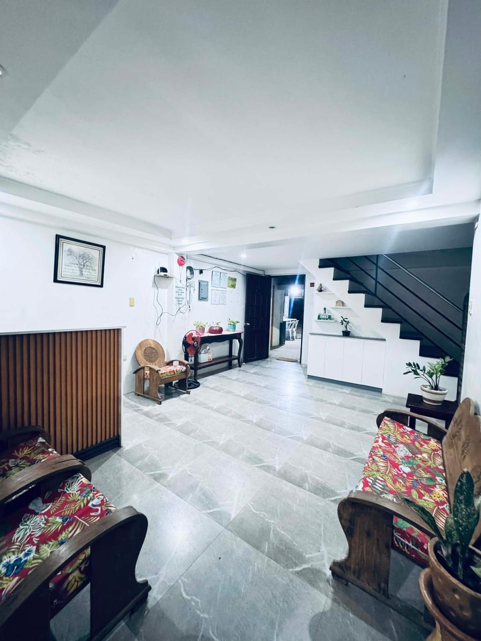 CM Star Suites - Guesthouse Inn in Ilocos Region