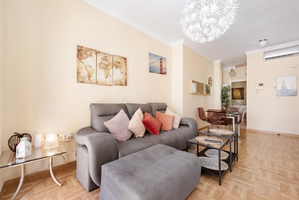 Terrace Relax Apartment. City & Beach Apartment in Malaga