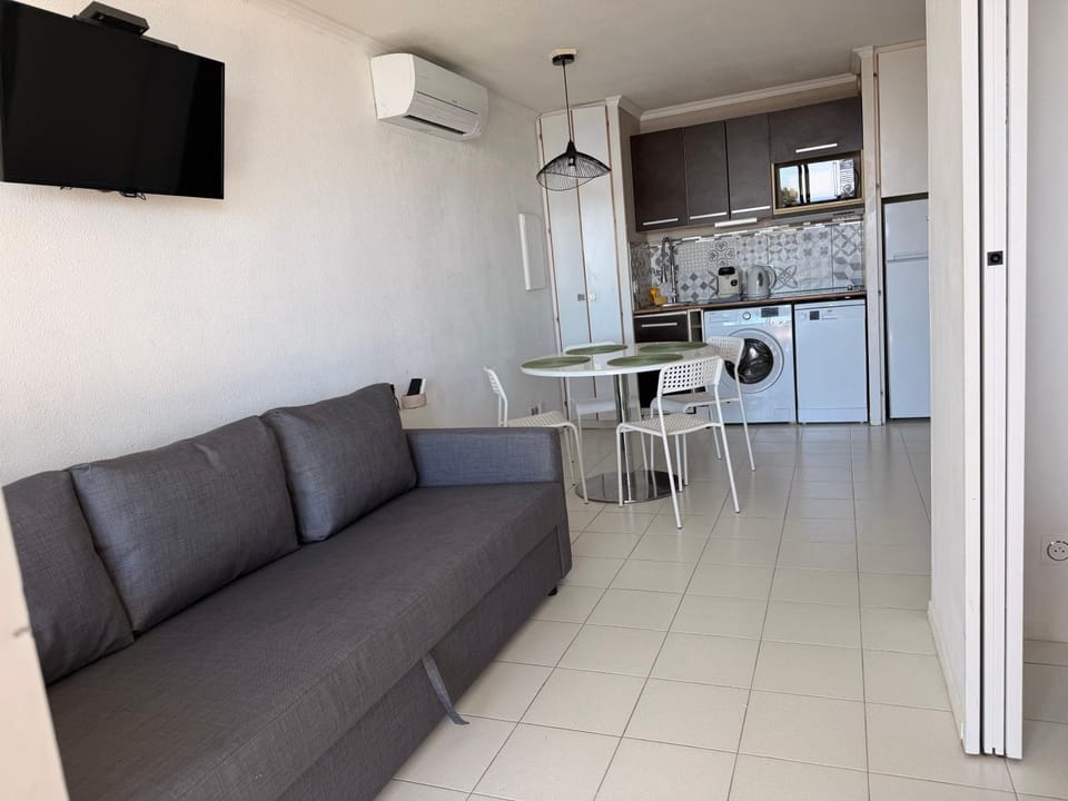 Sunny Home Costa Plana-Monaco -Cap D'Ail Apartment in Cap-d'Ail