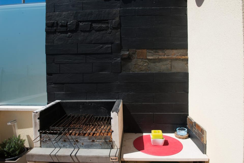 BBQ facilities, Balcony/Terrace
