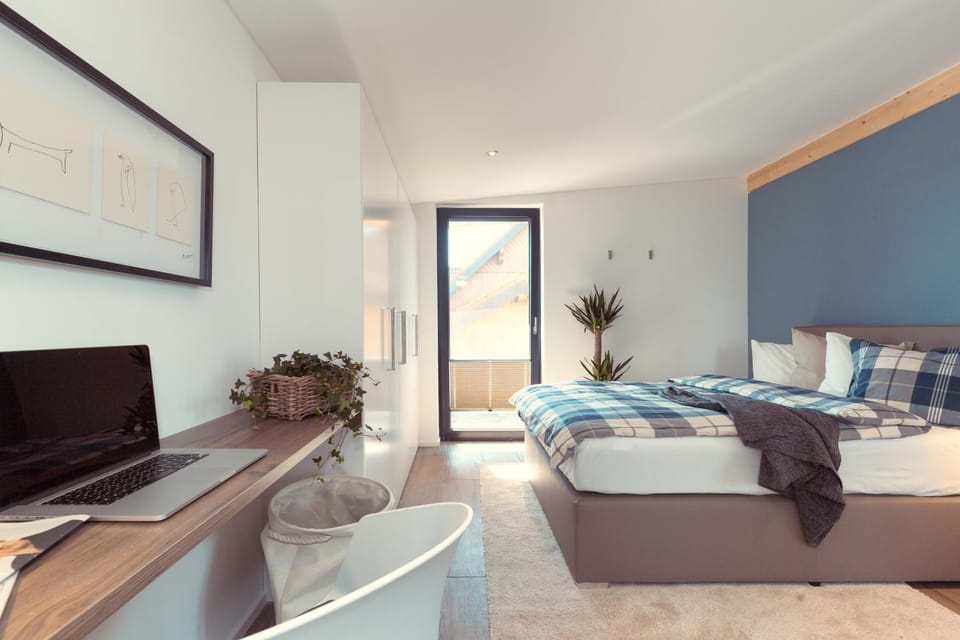 Photo of the whole room, Decorative detail, Bedroom, Area and facilities