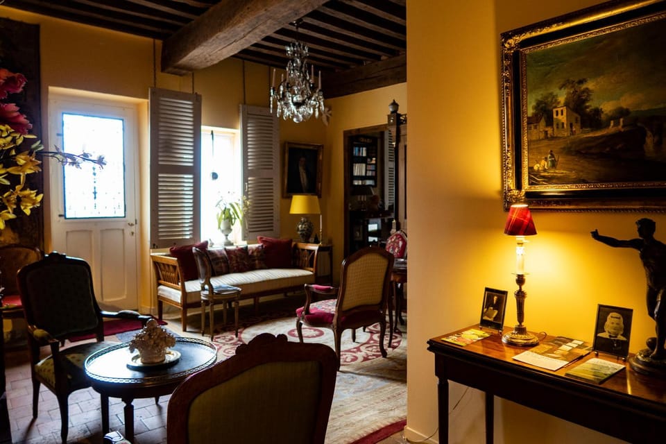 Living room, Lobby or reception