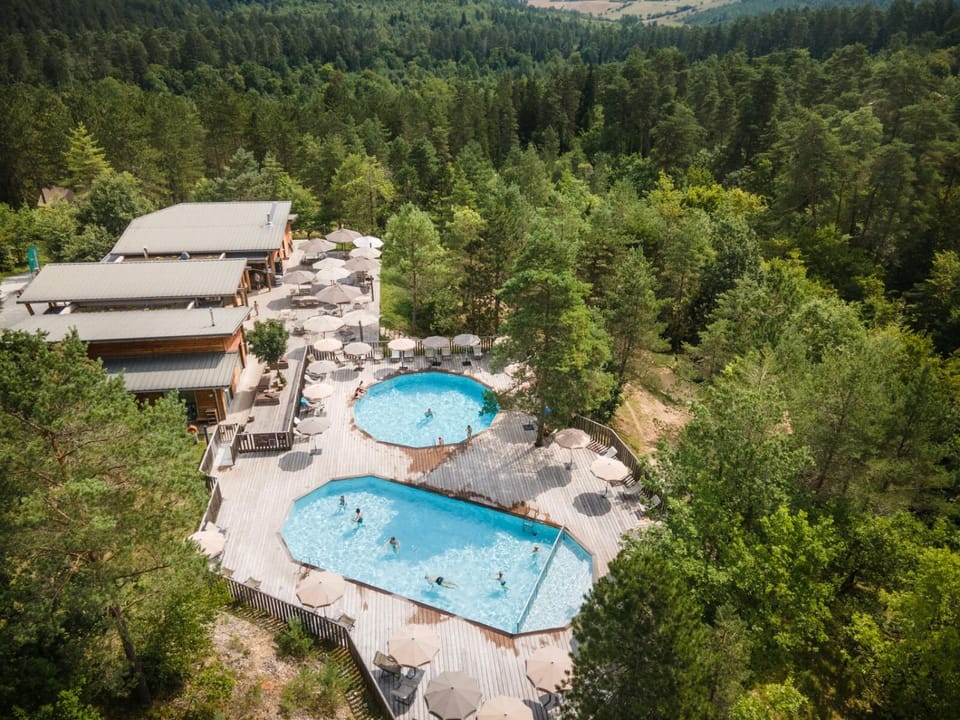 Bird's eye view, View (from property/room), Pool view, Swimming pool