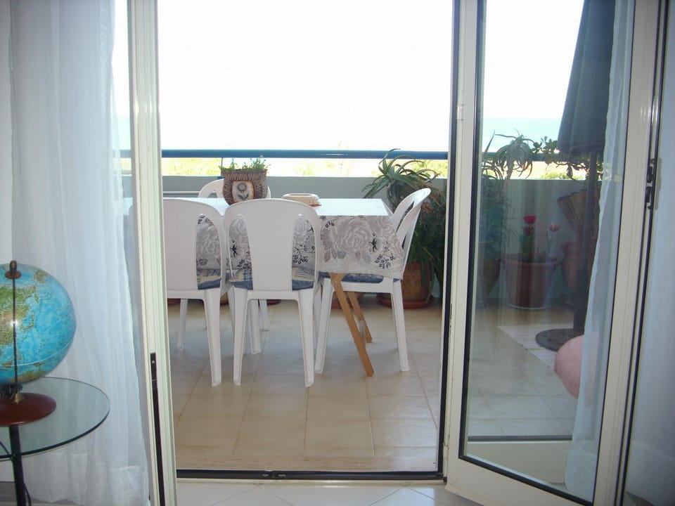 View (from property/room), Balcony/Terrace