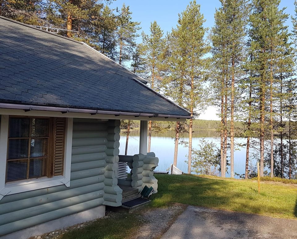 Facade/entrance, Lake view