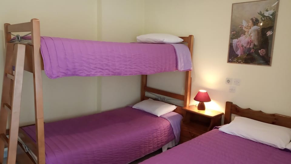 bunk bed