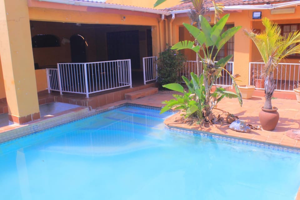 Inca Rose Guest House Bed and Breakfast in Zimbabwe