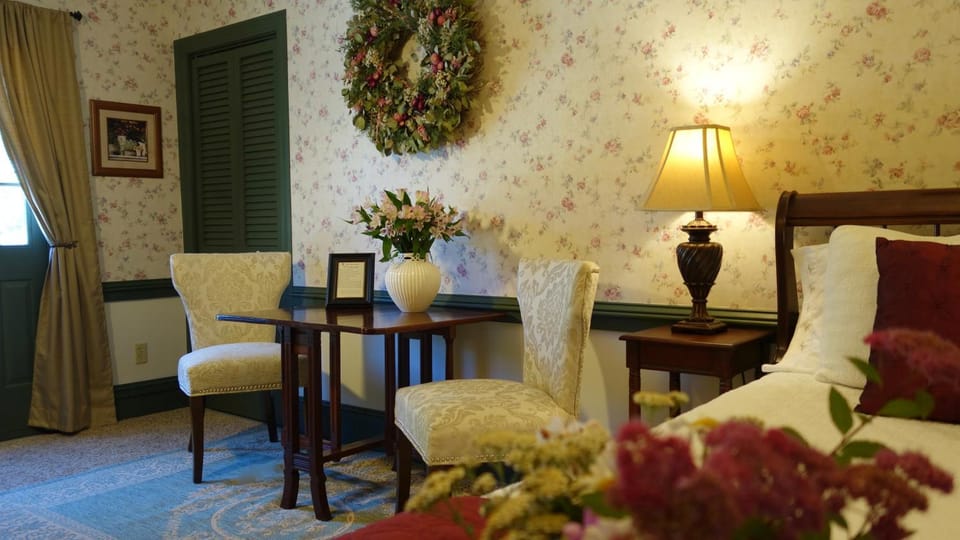 Acadia Bay Inn Bed and Breakfast in Sullivan