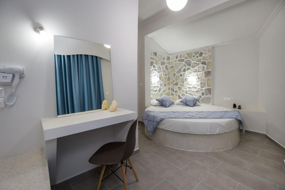 Villa Oasis Hotel in Limenaria