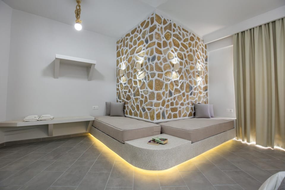 Villa Oasis Hotel in Limenaria