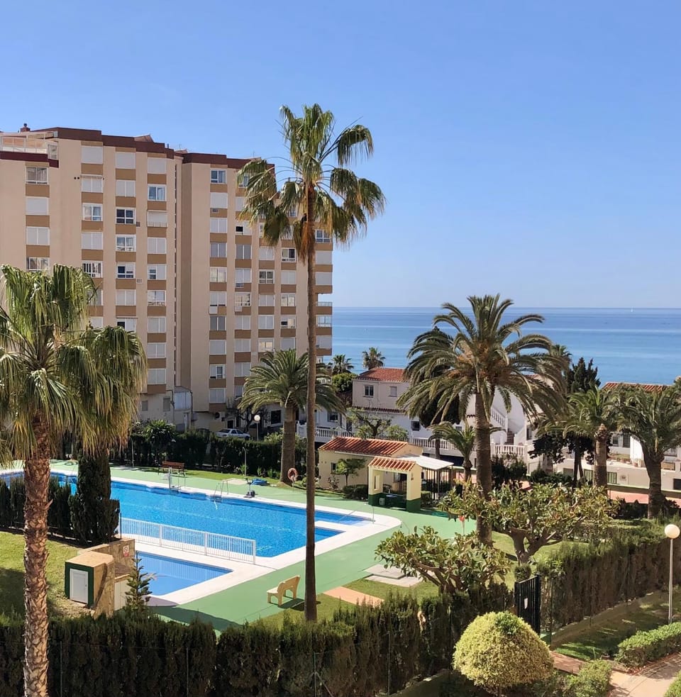 View (from property/room), Pool view, Sea view
