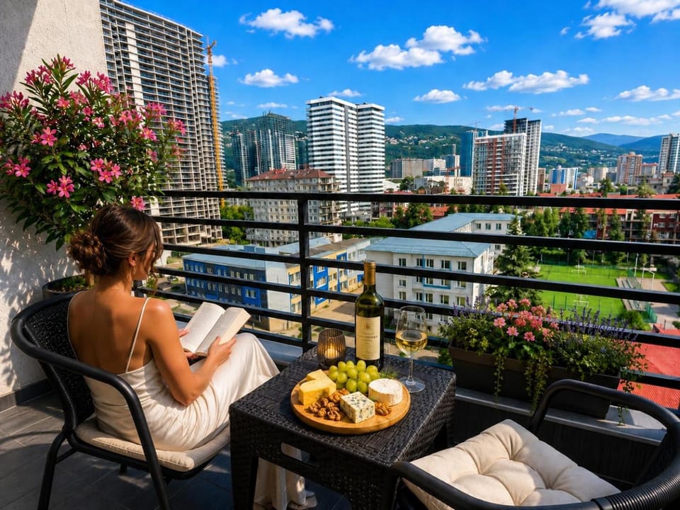 Patio, Day, People, Natural landscape, View (from property/room), Balcony/Terrace, City view, Mountain view, group of guests