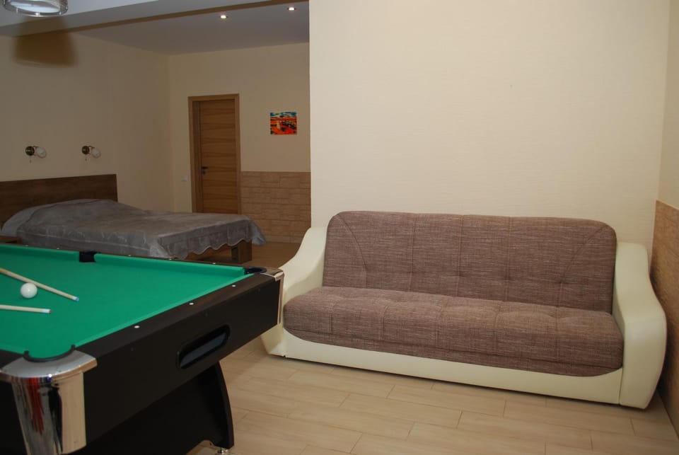 Billiard