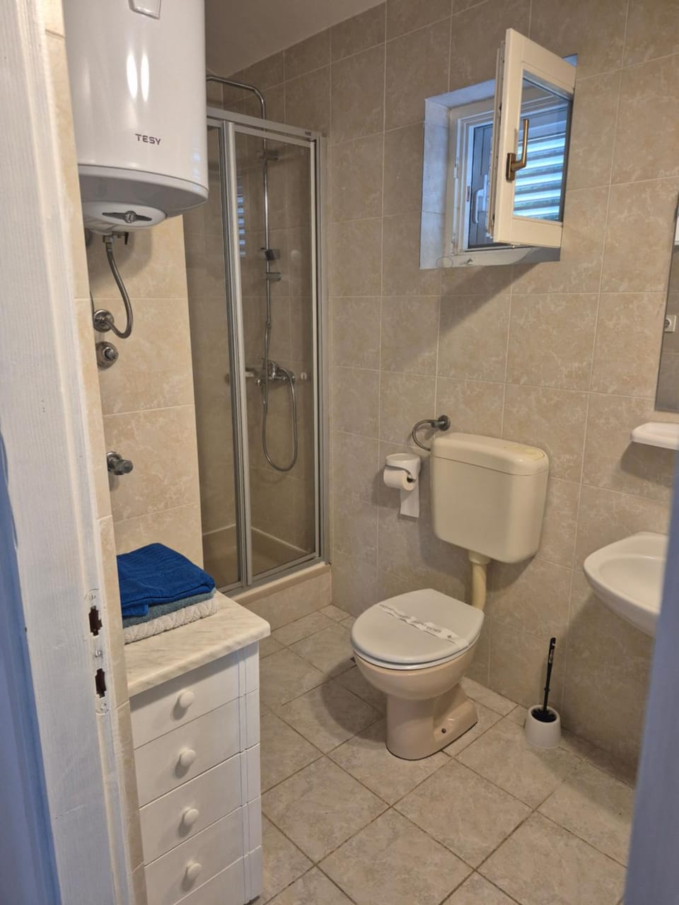 Toilet, Bathroom