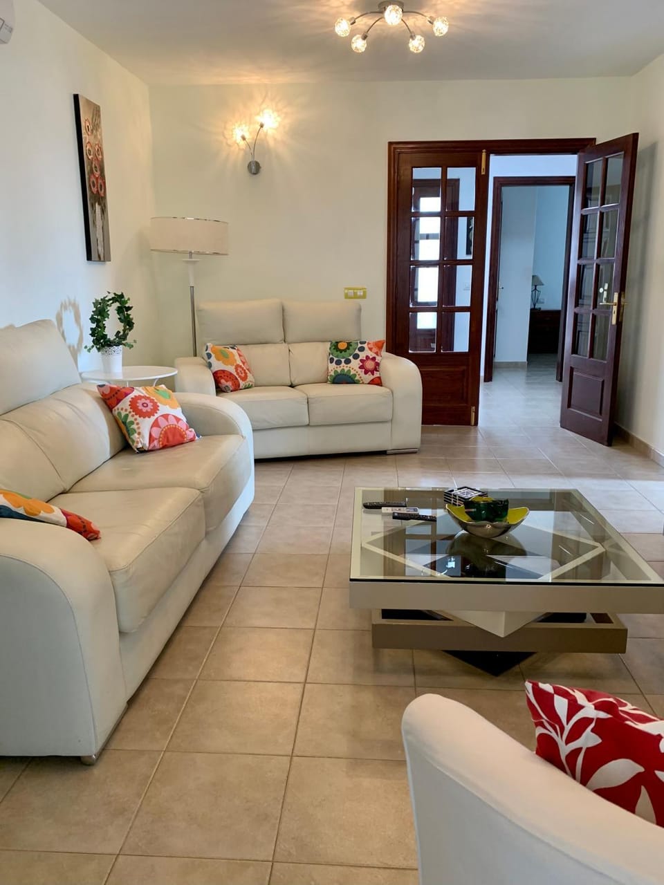 Living room, Seating area