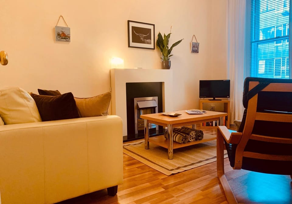 Living room, Decorative detail