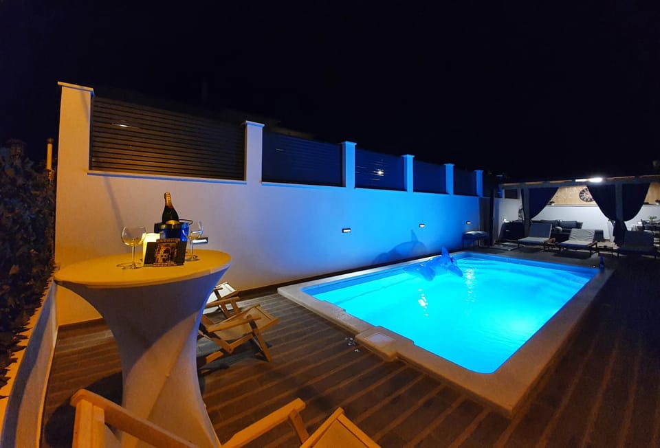 Home LANTERNA ONE - Split, Solin with a heated pool Apartment in Split-Dalmatia County