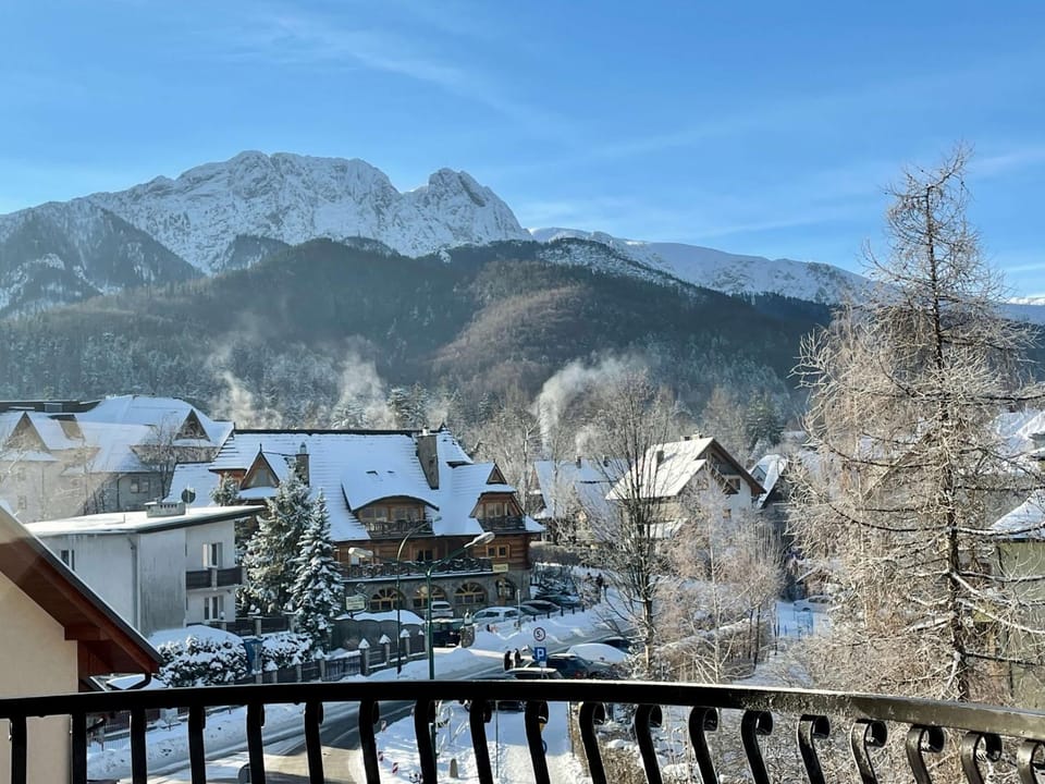 Day, Natural landscape, Winter, Mountain view