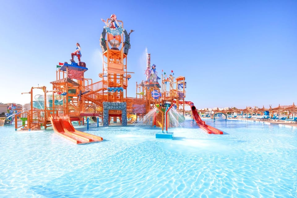 Aqua park, Swimming pool