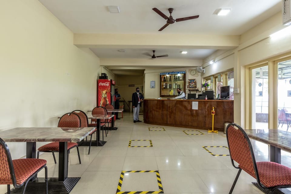 KSTDC Hotel Mayura Nisarga Pearl Valley Hotel in Tamil Nadu