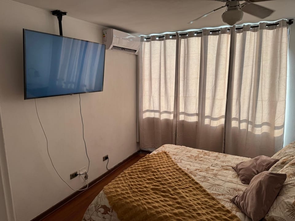 Acogedor Depto excelente vista, A/C Apartment in Recoleta