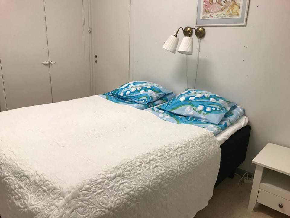 Bed, Photo of the whole room