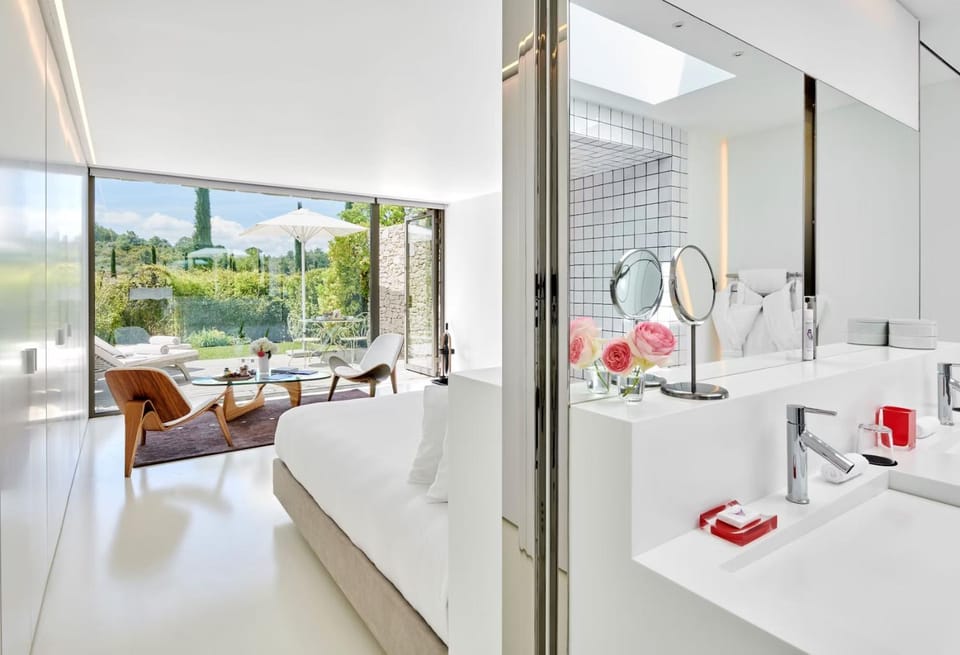 Bed, Garden, Bathroom, Bedroom