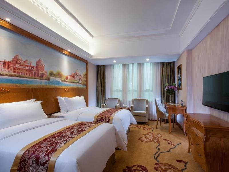 Vienna Hotel Jieyang Danpu Road Hotel in Fujian