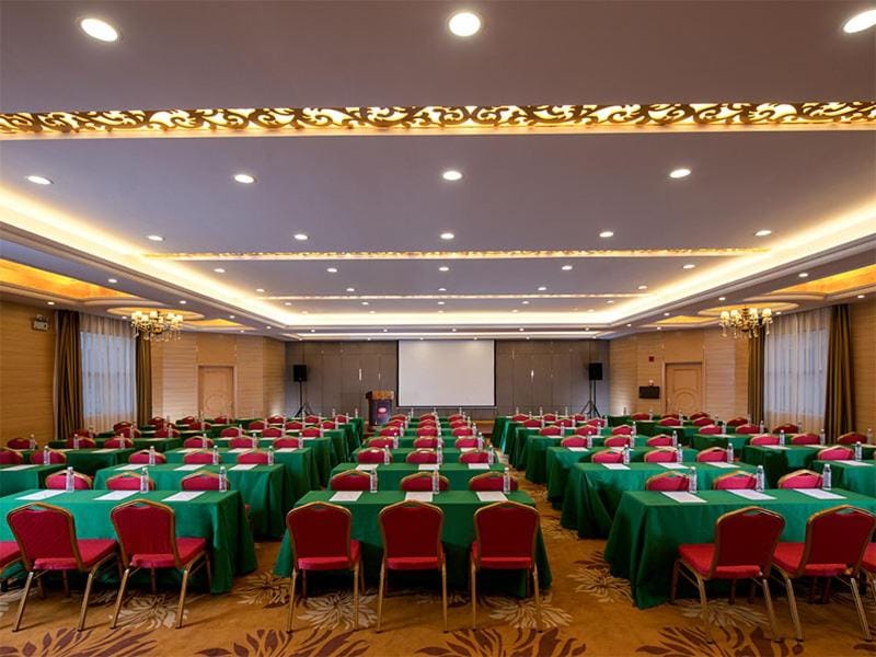 Vienna Hotel Meizhou Jiangnan Hotel in Guangdong