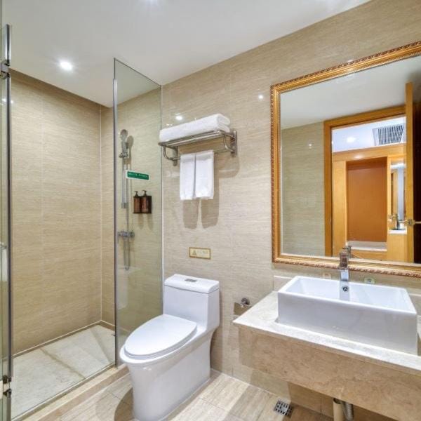 Vienna 3 Best Hotel Fuzhou Fuma Road Ziyang Hotel in Fujian
