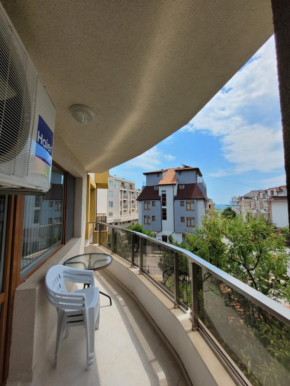 Property building, Balcony/Terrace